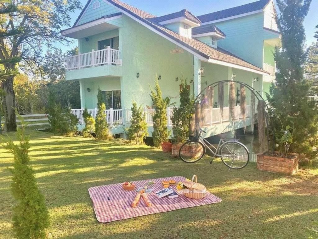 Charisma Resort Suan Phueng Exterior photo