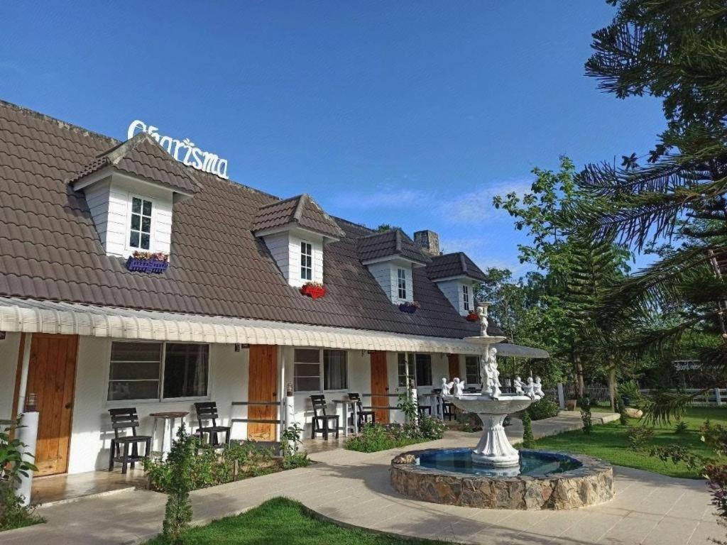 Charisma Resort Suan Phueng Exterior photo